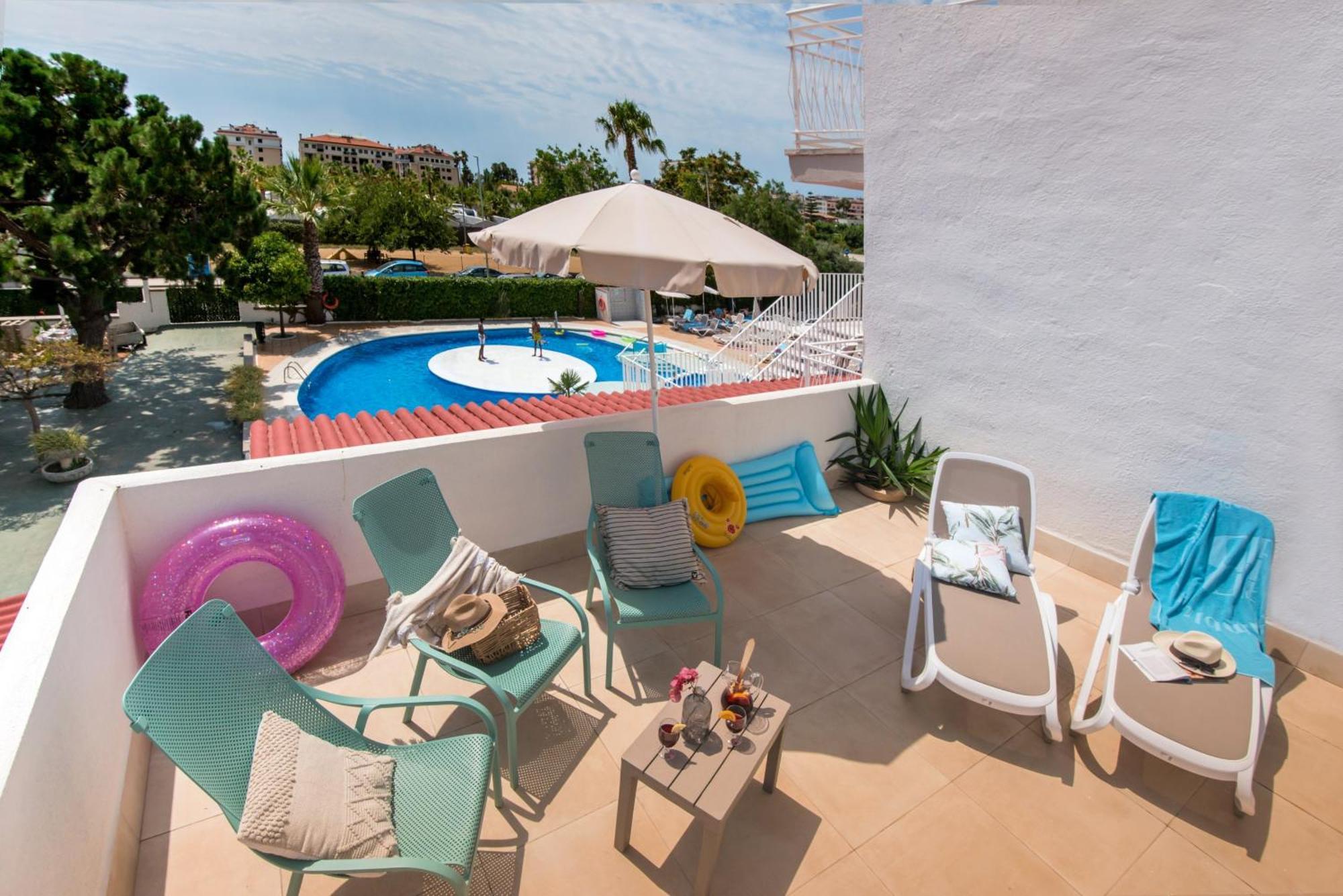 Hotel Paradis Park Pineda de Mar Bagian luar foto